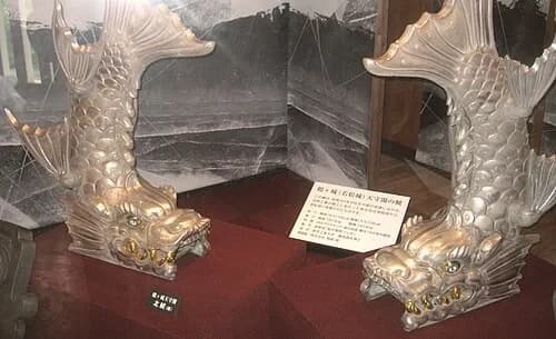 The Silver Guardian Fish — 会津若松城 audio guide stop